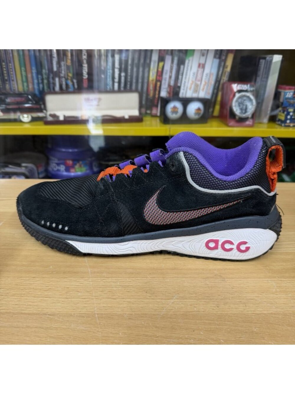 Nike ACG Dog Mountain Trail Black Multi Men’s Size 10 AQ0916-001 Hiking Shoe